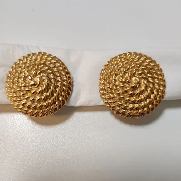 RJ Graziano Clip On Earrings Womens Goldtone Jewelry 1 inch round Vintage - Picture 6 of 11